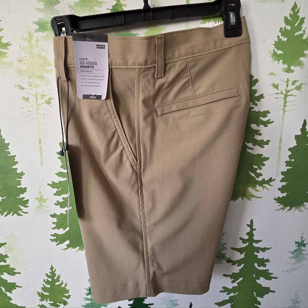 Levi's Men's Tan Cooling Tech Shorts With Upf 50+ Protection. - Picture 3 of 13